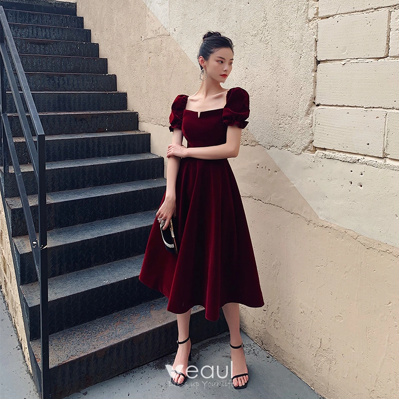 Vintage Retro Burgundy Velour Homecoming Graduation Dresses 2020 A Line Princess Square Neckline Puffy Short Sleeve Tea length Ruffle Backless Formal Dresses