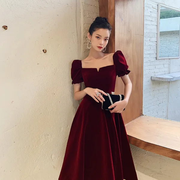 velvet graduation dress Economy Graduation Cap and Gown Set main image 0