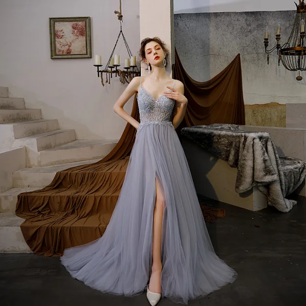 Sexy Himmelblau Durchsichtige Abendkleider 2020 A Linie Spaghettiträger Ärmellos Perlenstickerei Gespaltete Front Sweep / Pinsel Zug Rüschen Rückenfreies Festliche Kleider