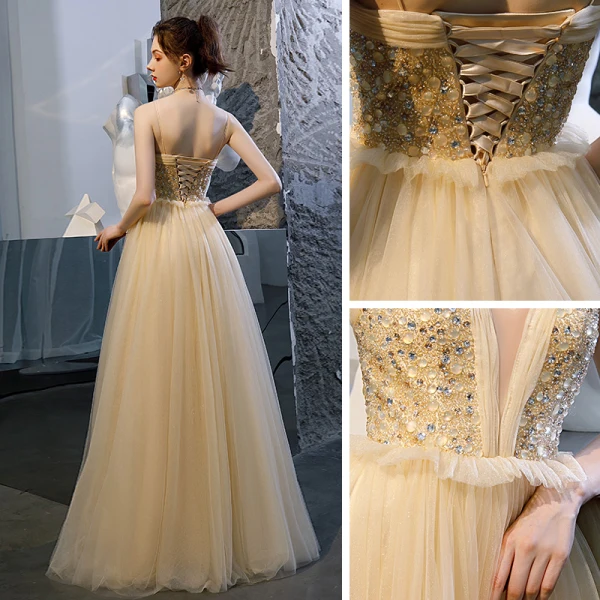 Sexy Champagner Ballkleider 2020 A Linie Spaghettiträger Tiefer V-Ausschnitt Ärmellos Perlenstickerei Strass Glanz Tülle Lange Rüschen Rückenfreies Festliche Kleider