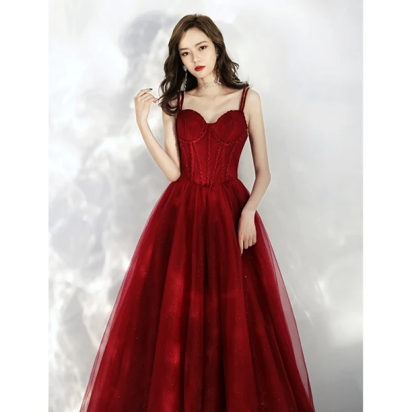 Chic / Beautiful Burgundy Prom Dresses 2020 A-Line / Princess Spaghetti Straps Sleeveless Beading Glitter Tulle Floor-Length / Long Ruffle Backless Formal Dresses
