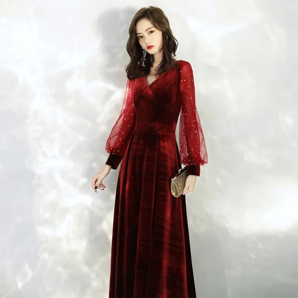Style Victorien Bordeaux Velour Robe De Soirée 2020 Princesse V-Cou Transparentes Gonflée Manches Longues Étoile Paillettes Longue Volants Dos Nu Robe De Ceremonie