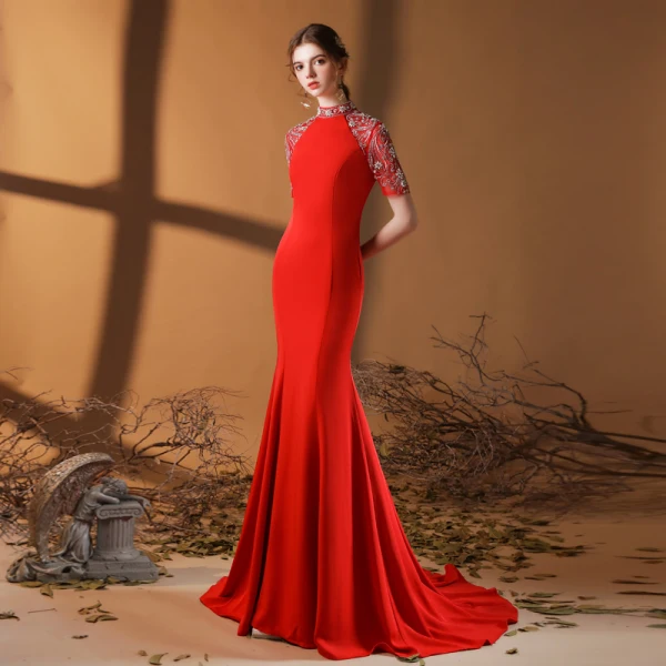 Eleganckie Vintage Czerwone Sukienki Wieczorowe 2020 Syrena / Rozkloszowane Wysokiej Szyi Kótkie Rękawy Frezowanie Rhinestone Trenem Sweep Wzburzyć Sukienki Wizytowe