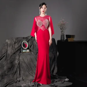 Mode Rouge Transparentes Robe De Soirée 2020 Trompette Sirène Encolure Dégagée Sans Manches Perlage Perle Longue Robe De Ceremonie