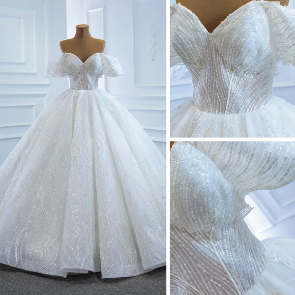 Luxury / Gorgeous White Bridal Wedding Dresses 2020 Ball Gown Off-The-Shoulder Short Sleeve Backless Appliques Lace Beading Sequins Floor-Length / Long Ruffle