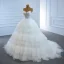 High-end Hvit Organza Bryllups Brudekjoler 2020 Ballkjole Kjæreste Uten Ermer Ryggløse Chapel Train Buste