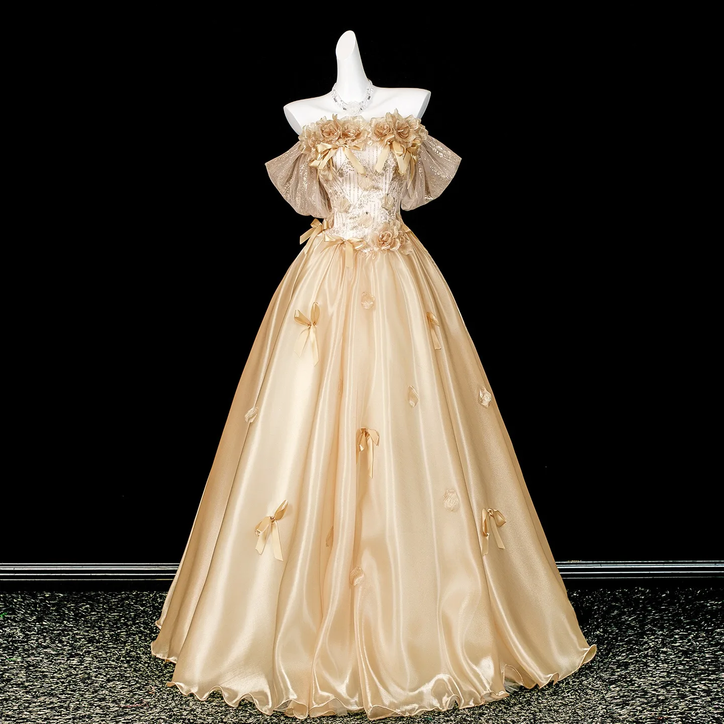 Bling Bling Gold Sequins Appliques Prom Dresses 2026 Ball Gown Off-The-Shoulder Short