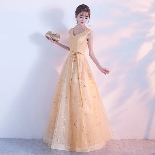 Chic / Beautiful Gold Evening Dresses  2017 A-Line / Princess V-Neck Tulle Backless Appliques Evening Party Prom Dresses