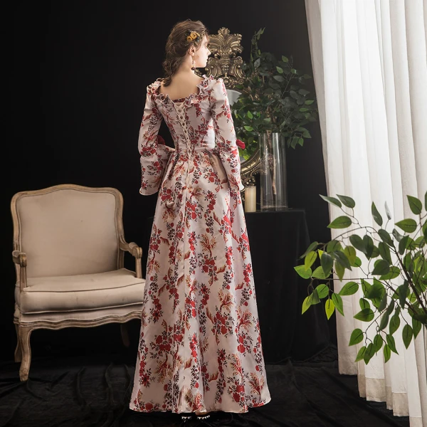 Vintage Mittelalterlich Burgunderrot Ballkleid A Linie Abendkleider Ballkleider 2021 Gekreuzte Träger Lange Eckiger Ausschnitt 1/2 Ärmel Drucken Blumen Satin Cosplay Ball Abend Festliche Kleider
