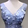 Chic / Beautiful Black Sky Blue Prom Dresses 2017 A-Line / Princess V-Neck Sleeveless Crossed Straps Appliques Flower Backless Beading Floor-Length / Long Formal Dresses