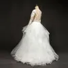 Betagende Hvide Brudekjoler 2017 Scoop Neck Langærmet Halterneck Pierced Med Blonder Plisseret Organza Lange Balkjole