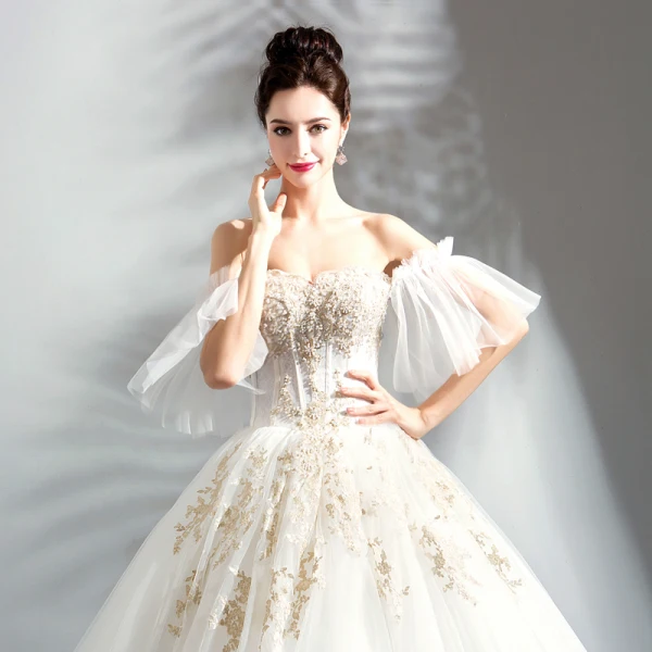 Luxury / Gorgeous Floor-Length / Long White Wedding 2018 Lace-up Tulle Strapless Appliques Backless Beading Ball Gown Wedding Dresses