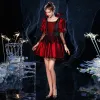 Vintage / Retro Medieval Gothic Red Black Short Prom Dresses 2021 A-Line / Princess Square Neckline 3/4 Sleeve Zipper Up Lace Tulle Prom Formal Dresses