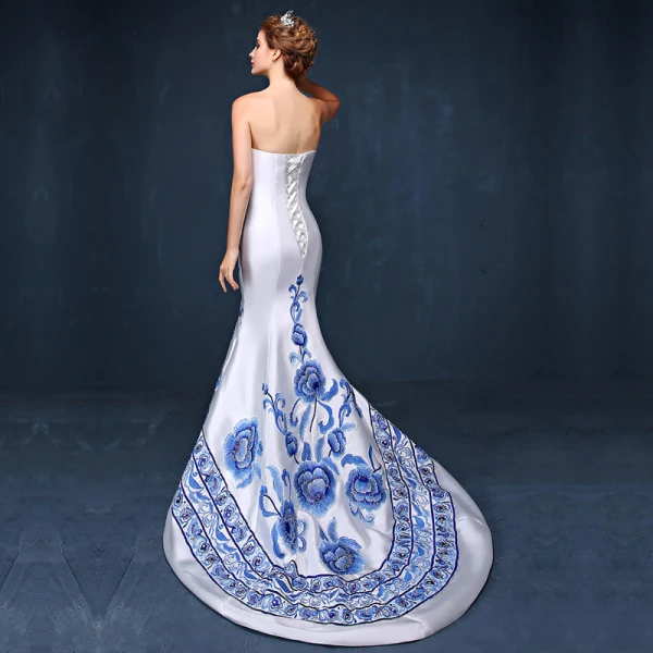 Modern / Fashion Chinese style White Court Train Evening Dresses 2018 Trumpet / Mermaid Charmeuse Appliques Beading Embroidered Rhinestone Evening Party Formal Dresses