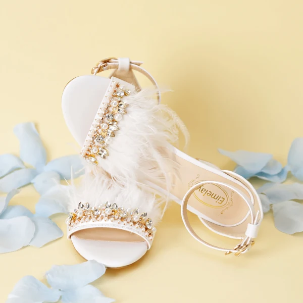 Chic / Belle Blanche Bureau Faux Diamant Perlage Cristal Plumes Chaussures Femmes 2018