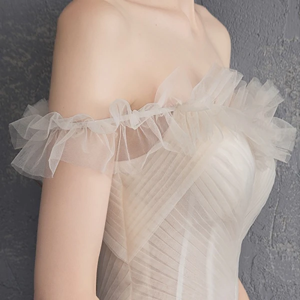 Colored Multi-Colors Wedding Dresses 2018 A-Line / Princess Off-The-Shoulder Short Sleeve Backless Ruffle Cathedral Train