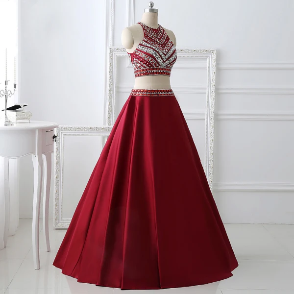 Glittrande 2 Bit Burgundy Balklänningar 2017 Prinsessa Urringning Ärmlös Beading Kristall Rhinestone Långa Satin Formella Klänningar