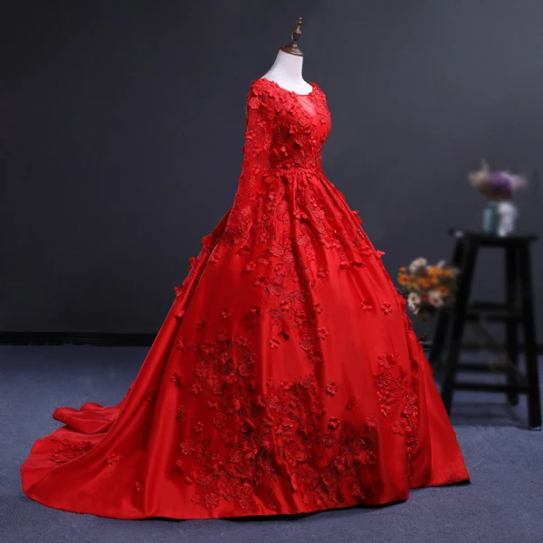 Charming Red See-through Prom Dresses 2018 Ball Gown Scoop Neck Long Sleeve Appliques Flower Chapel Train Ruffle Formal Dresses