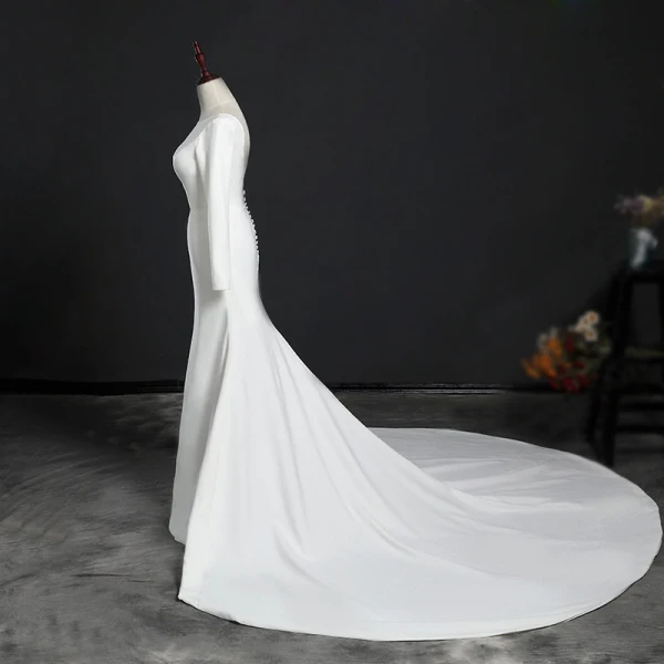 Modest / Simple Ivory Wedding Dresses 2018 Trumpet / Mermaid Scoop Neck Long Sleeve Backless Cathedral Train