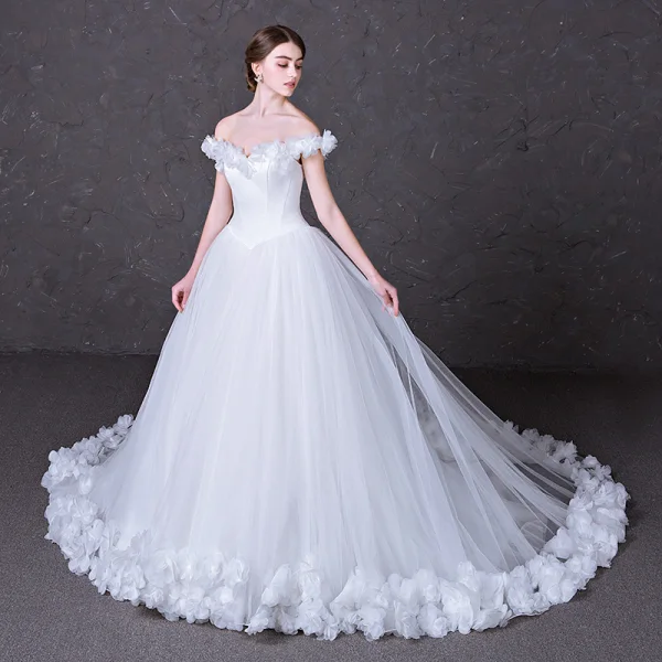Chic / Beautiful Flower Wedding Dresses 2017 Off-The-Shoulder Outdoor / Garden White Ball Gown