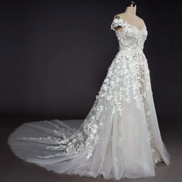 Luxury / Gorgeous Champagne Beach Wedding Dresses 2017 A-Line / Princess Scoop Neck Short Sleeve Appliques Lace Backless Detachable Chapel Train
