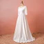 Schlicht Weiß Übergröße Hochzeit 2018 A Linie Lange Ärmel U-Ausschnitt Charmeuse Schnüren Rückenfreies Brautkleider