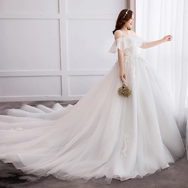 Mooie / Prachtige Witte Baljurk Trouwjurken 2019 Kanten Tule Appliques Ruglooze Geborduurde Chapel Train Strapless Huwelijk