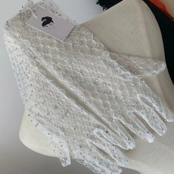 Chic / Beautiful White Bridal Gloves 2020 Tulle Beading Rhinestone Prom Wedding Accessories