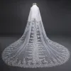 Luxury / Gorgeous White Wedding Veils 2017 Tulle Lace Appliques Embroidered Wedding
