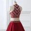Glittrande 2 Bit Burgundy Balklänningar 2017 Prinsessa Urringning Ärmlös Beading Kristall Rhinestone Långa Satin Formella Klänningar
