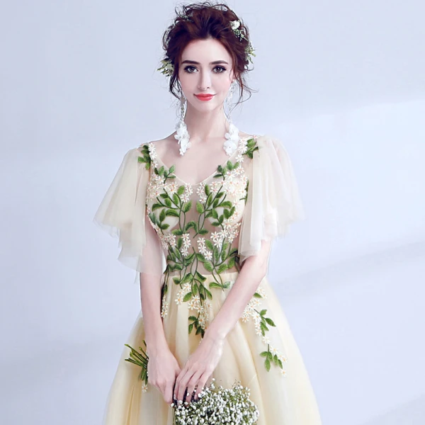 Chic / Beautiful Yellow Evening Dresses  2018 A-Line / Princess Tulle V-Neck Appliques Backless Evening Party Formal Dresses