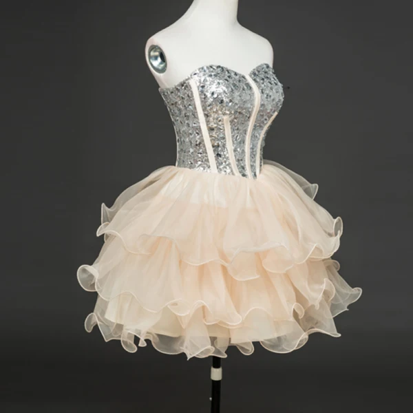 Chic / Beautiful Champagne Cocktail Dresses 2017 A-Line / Princess Tulle Backless Beading Rhinestone Cocktail Party Formal Dresses