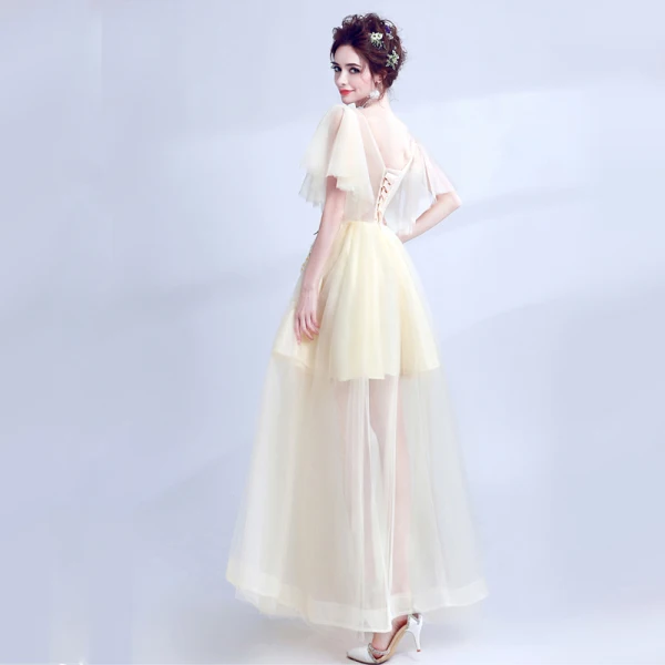 Chic / Beautiful Yellow Evening Dresses  2018 A-Line / Princess Tulle V-Neck Appliques Backless Evening Party Formal Dresses