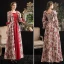 Vintage Mittelalterlich Burgunderrot Ballkleid A Linie Abendkleider Ballkleider 2021 Gekreuzte Träger Lange Eckiger Ausschnitt 1/2 Ärmel Drucken Blumen Satin Cosplay Ball Abend Festliche Kleider