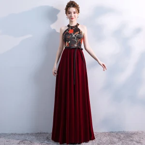Chic Beautiful Burgundy Evening Dresses 2017 High Neck A Line Princess Burgundy Backless Embroidered Polyester Evening Party Formal Dresses