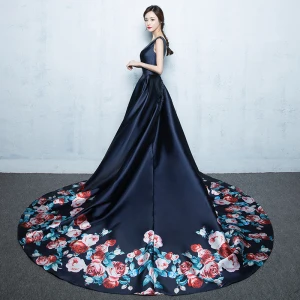 Chic Belle Bleu Marine Chapel Train Robe De Soirée 2018 Princesse V Cou Charmeuse Dos Nu Impression Soirée Robe De Ceremonie
