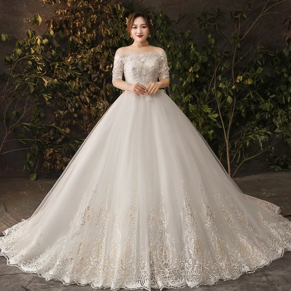 Unika Vita Extra Stor Storlek Bröllopsklänningar 2019 Tyll Appliqués Halterneck Beading Pärla Handgjort Chapel Train