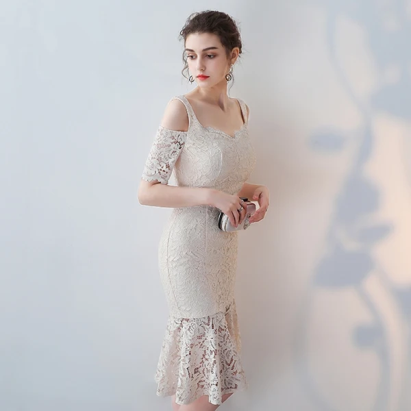 Chic / Beautiful 2017 White Graduation Dresses Appliques Pierced Lace Strapless Trumpet / Mermaid Homecoming Formal Dresses