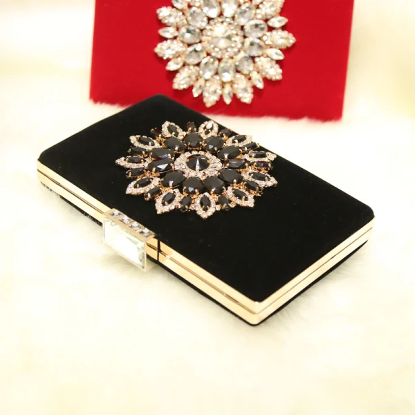 Élégant 2017 Noire Rouge Feuille Cristal Faux Diamant PU Plage Église Jardin / Extérieur Pochette