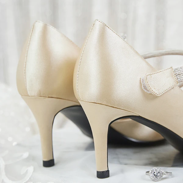 Modest / Simple Champagne Wedding Shoes 2020 Satin Glitter Sequins Cocktail Party Evening Party Womens Shoes