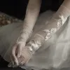 Modern / Fashion White Bridal Gloves 2020 Tulle Lace-up Appliques Wedding Accessories