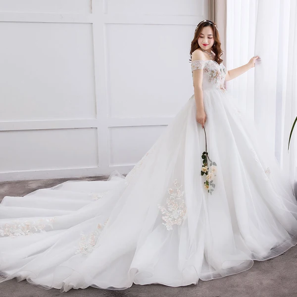 Schöne Weiß Übergröße Brautkleider / Hochzeitskleider 2019 A Linie Tülle Applikationen Rückenfreies Strass Bandeau Kapelle-Schleppe Hochzeit