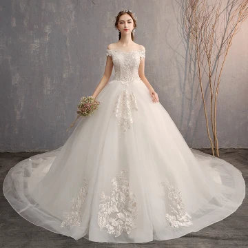 Lyx Vita Balklänning Bröllopsklänningar 2019 Spets Tyll Appliqués Halterneck Axelbandslös Beading Rhinestone Broderade Cathedral Train Kyrka Bröllop