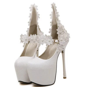Hermoso Blanco 2018 15 Cm High Heels Apliques Rebordear Perla Punta Estrecha Boda Noche Tacones Stilettos Tacones De Aguja Zapatos De Novia