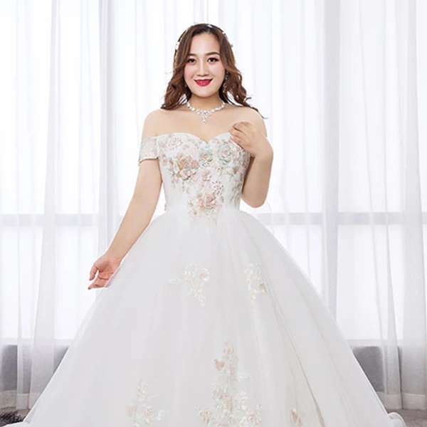 Schöne Weiß Übergröße Brautkleider / Hochzeitskleider 2019 A Linie Tülle Applikationen Rückenfreies Strass Bandeau Kapelle-Schleppe Hochzeit