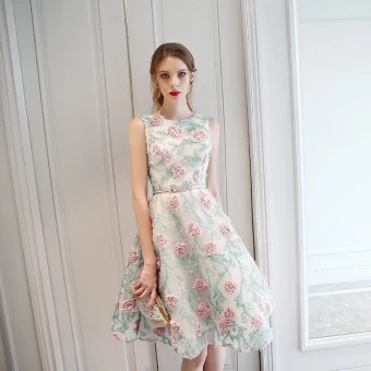 Snygga Fina Pärla Rosa Studentklänningar 2017 Prinsessa Spets Ärmlös U Hals Appliqués Halterneck Handgjort Hemkomst Formella Klänningar