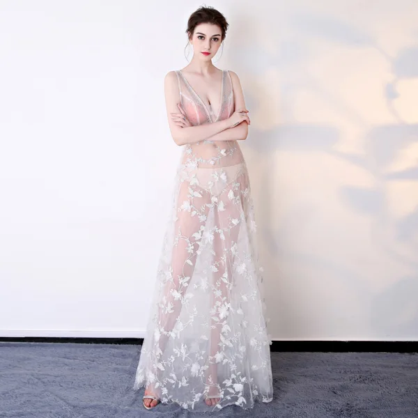 Sexy Bleu Ciel Transparentes Robe De Soirée 2018 Princesse V-Cou Sans Manches Appliques Fleur Faux Diamant Longue Volants Dos Nu Robe De Ceremonie