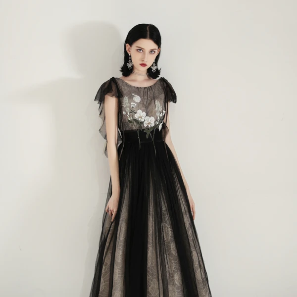 Chic / Beautiful Black Evening Dresses  2020 A-Line / Princess Scoop Neck Sleeveless Appliques Lace Floor-Length / Long Ruffle Backless Formal Dresses