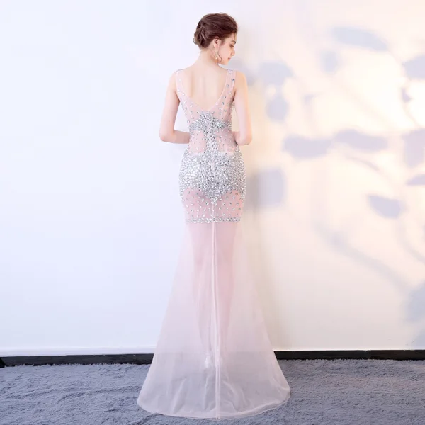 Sexy Rougissant Rose Transparentes Robe De Soirée 2018 Trompette / Sirène V-Cou Sans Manches Faux Diamant Train De Balayage Dos Nu Robe De Ceremonie