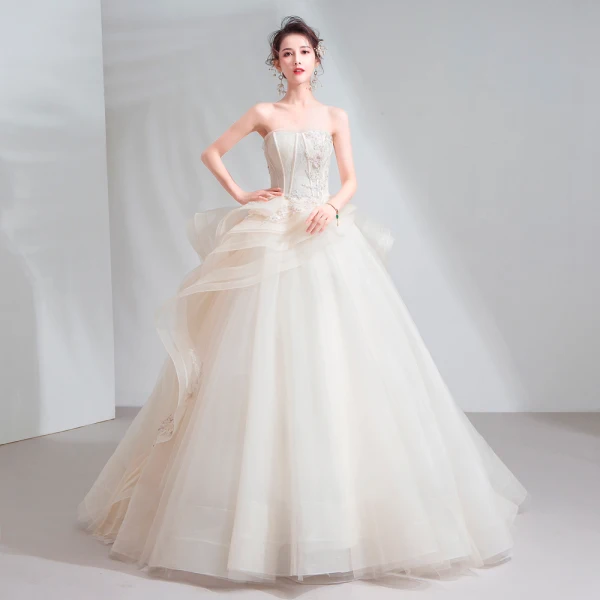 High-end Jade Green Prom Dresses 2020 Ball Gown Sweetheart Sleeveless Appliques Lace Beading Sweep Train Ruffle Backless Formal Dresses